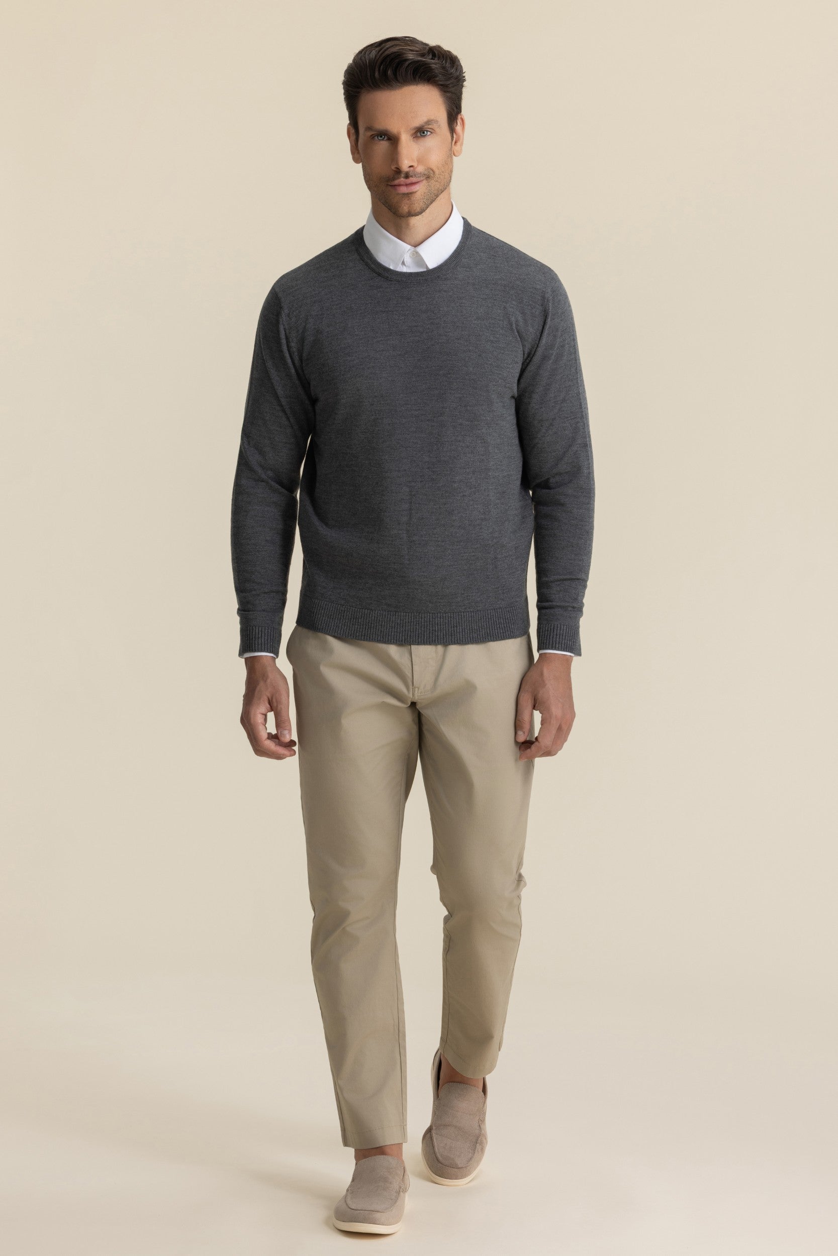 MERINO CREW KNIT DARK GREY